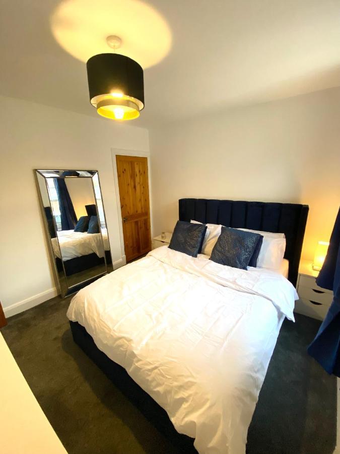 Medway Getaway - 3 Bed Home With Luxury Bathroom Чатъм Екстериор снимка