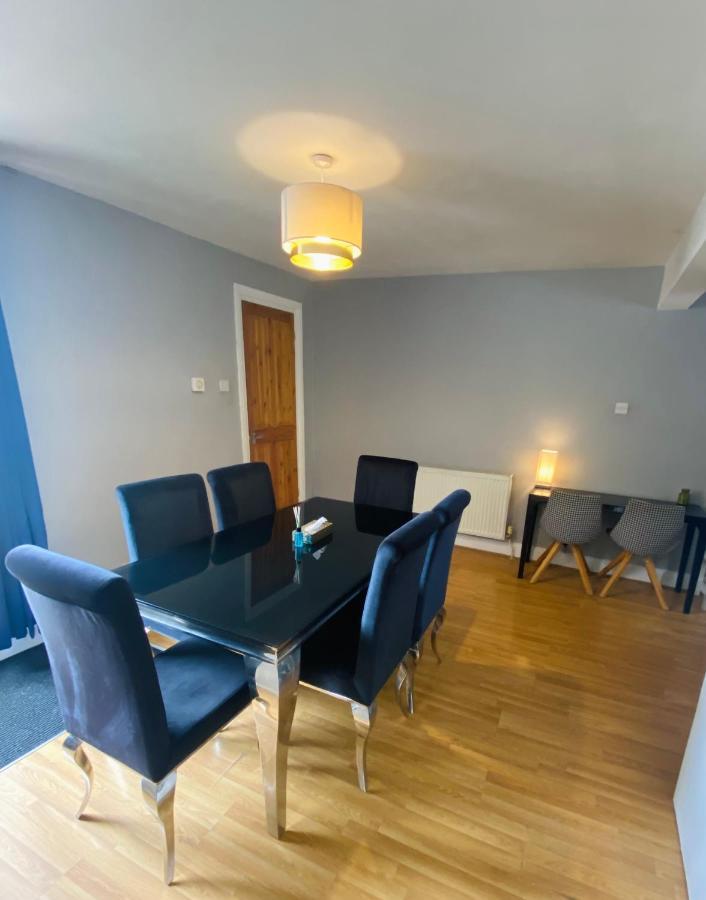 Medway Getaway - 3 Bed Home With Luxury Bathroom Чатъм Екстериор снимка